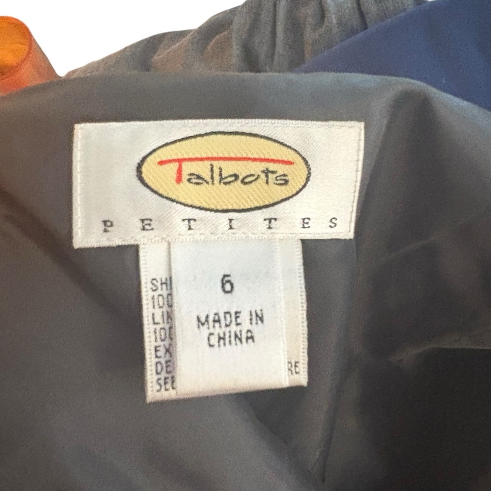 🔴5 for $40 Talbots Petites Black ALine Skirt Floral Embroidered Lined Side Zip 6 - Picture 2 of 7